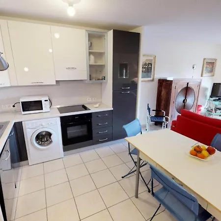 Royal Plaza - Giotto - Grand Et Joli 3p Plein Centre Avec Terrasse Et Parking Prive Mae-9084 Apartment Menton